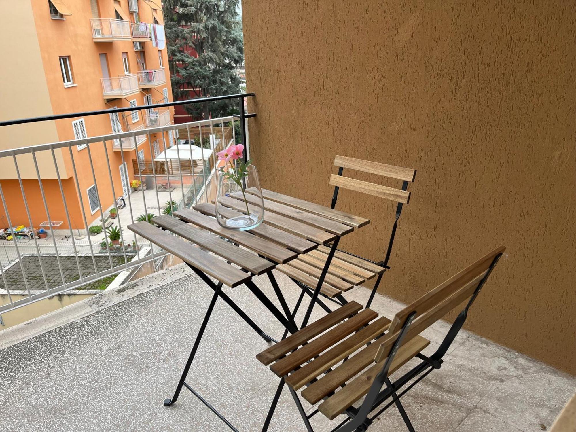Paula Petra Vatican Appartement Rome